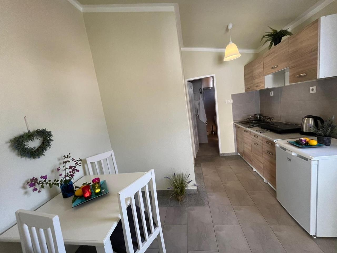 Gosa Apartments Bar Εξωτερικό φωτογραφία